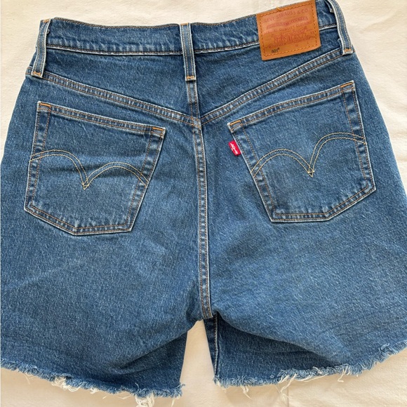 Levi’s 501 90s Short - Picture 2 of 2